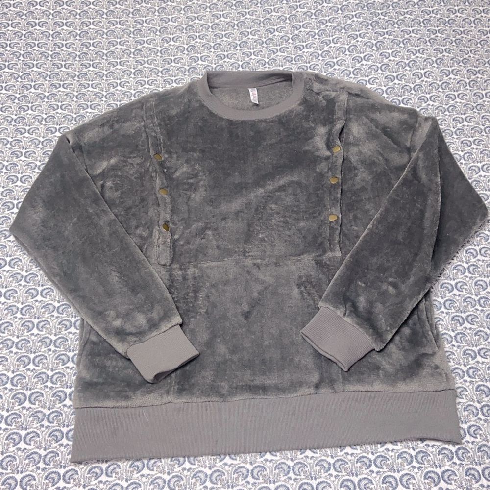 Latched Mama Nursing Fleece Sweatshirt